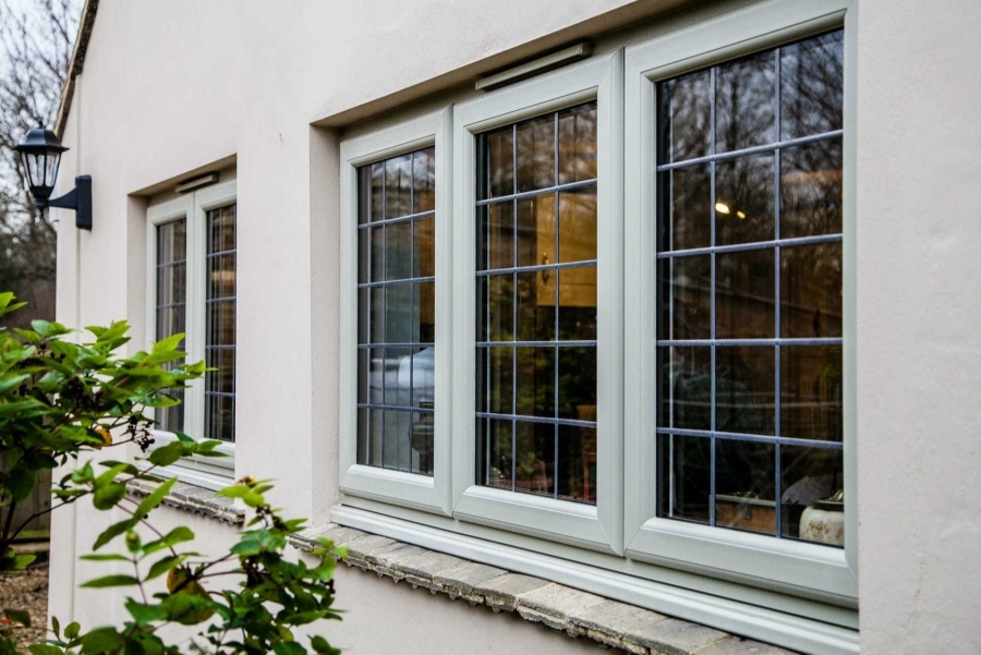 Casement Windows 900x600